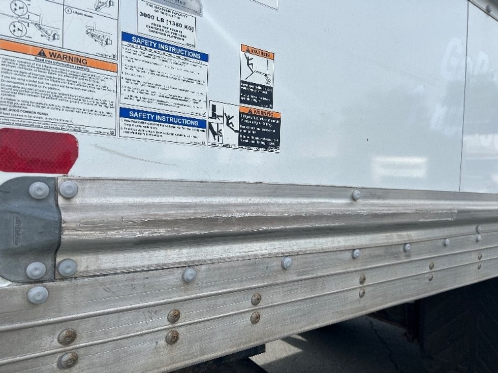 Medium Duty Box Truck-Light and Medium Duty Trucks-Hino-2020-268-Dartmouth-NS-292,131\n\t\tkm-$ 67,500 - Image 27