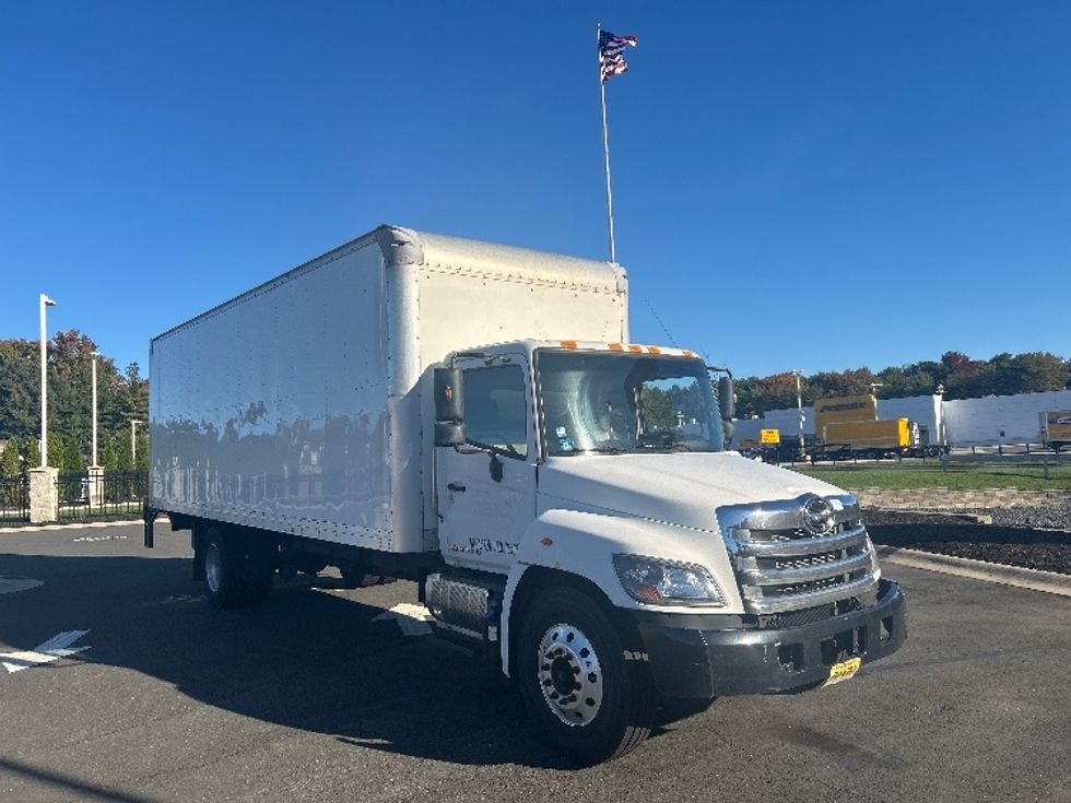 Medium Duty Box Truck-Light and Medium Duty Trucks-Hino-2020-268-Dayton-NJ-195,905\n\t\tmiles-$ 56,750 - Image 1