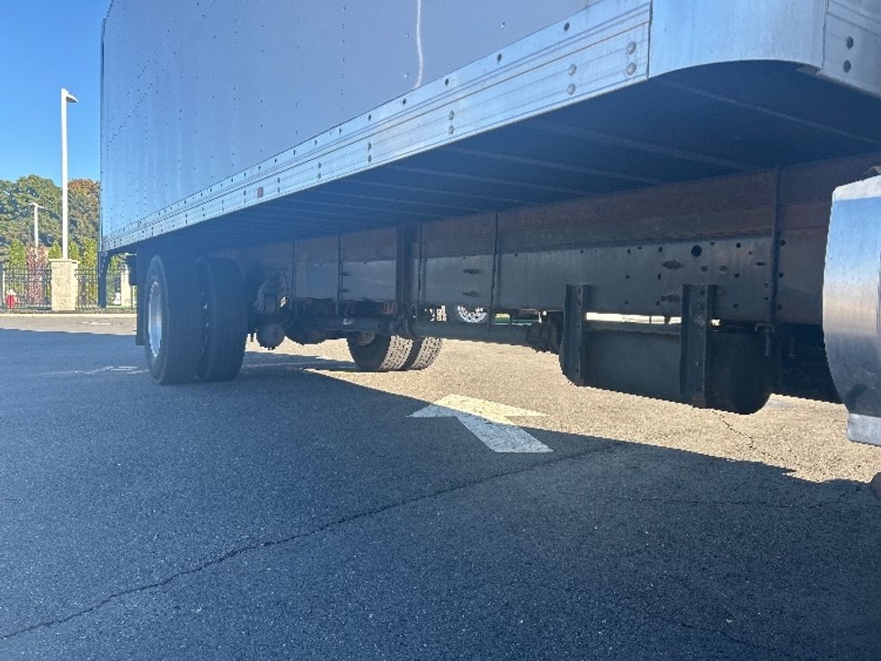 Medium Duty Box Truck-Light and Medium Duty Trucks-Hino-2020-268-Dayton-NJ-195,905\n\t\tmiles-$ 56,750 - Image 14