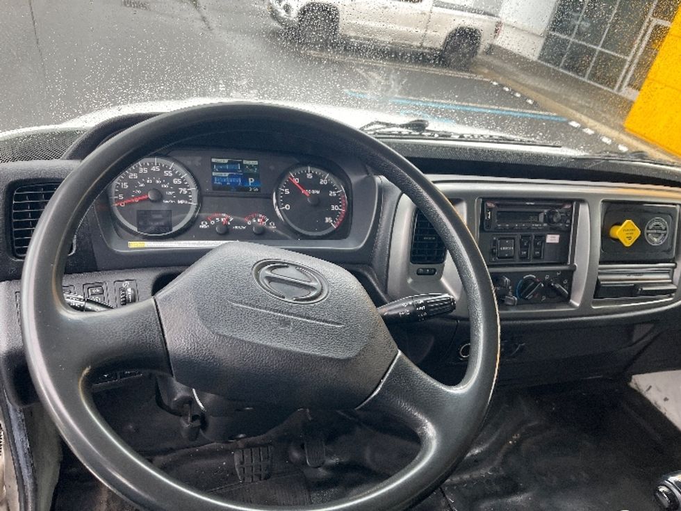 Medium Duty Box Truck-Light and Medium Duty Trucks-Hino-2020-268-Dayton-NJ-195,905\n\t\tmiles-$ 56,750 - Image 18