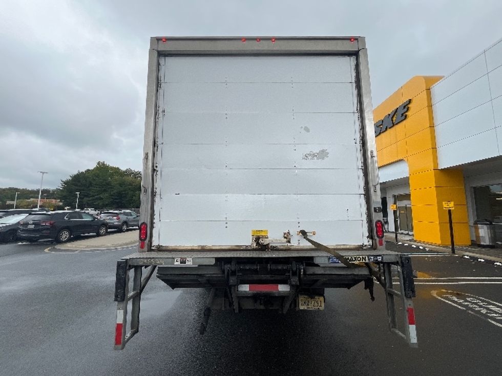 Medium Duty Box Truck-Light and Medium Duty Trucks-Hino-2020-268-Dayton-NJ-195,905\n\t\tmiles-$ 56,750 - Image 7