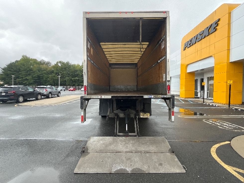 Medium Duty Box Truck-Light and Medium Duty Trucks-Hino-2020-268-Dayton-NJ-195,905\n\t\tmiles-$ 56,750 - Image 9