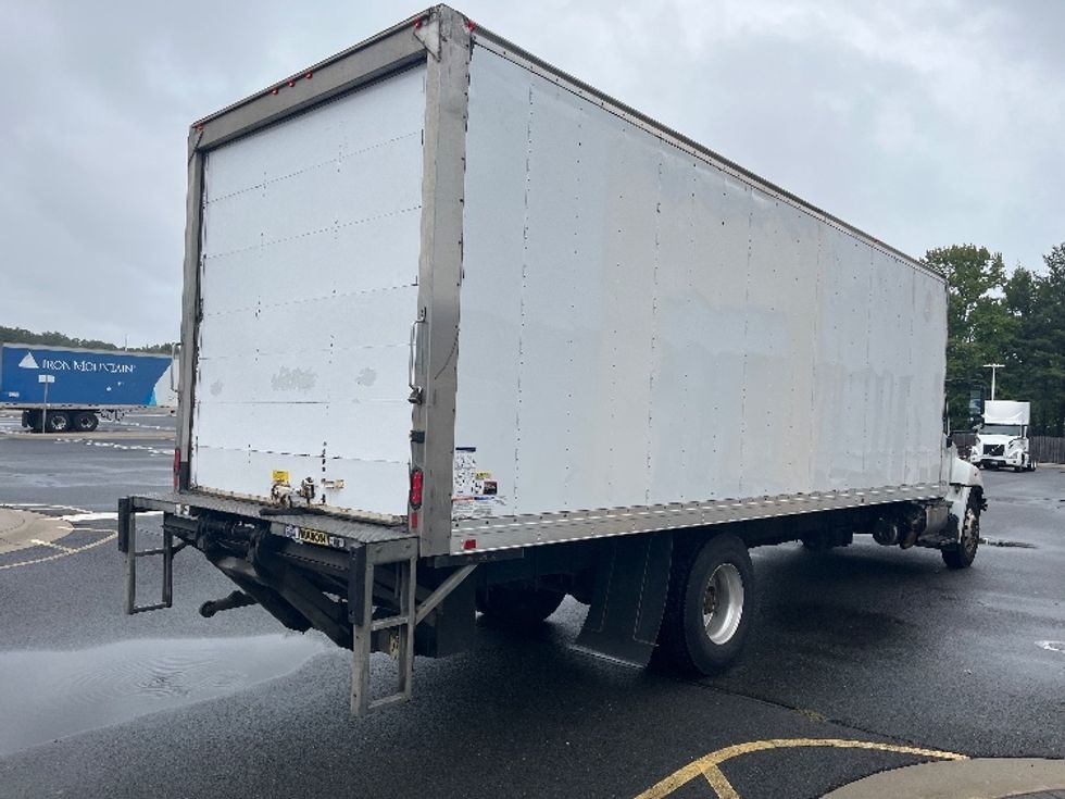 Medium Duty Box Truck-Light and Medium Duty Trucks-Hino-2020-268-Dayton-NJ-260,105\n\t\tmiles-$ 46,250 - Image 12