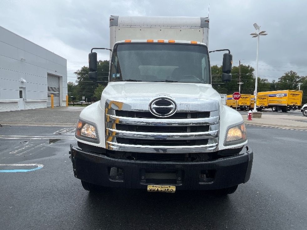 Medium Duty Box Truck-Light and Medium Duty Trucks-Hino-2020-268-Dayton-NJ-260,105\n\t\tmiles-$ 46,250 - Image 2