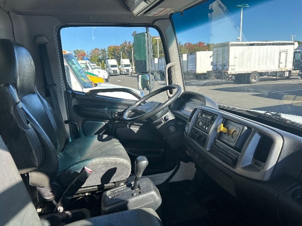 Medium Duty Box Truck-Light and Medium Duty Trucks-Hino-2020-268-Dayton-NJ-260,105\n\t\tmiles-$ 46,250 - Image 20