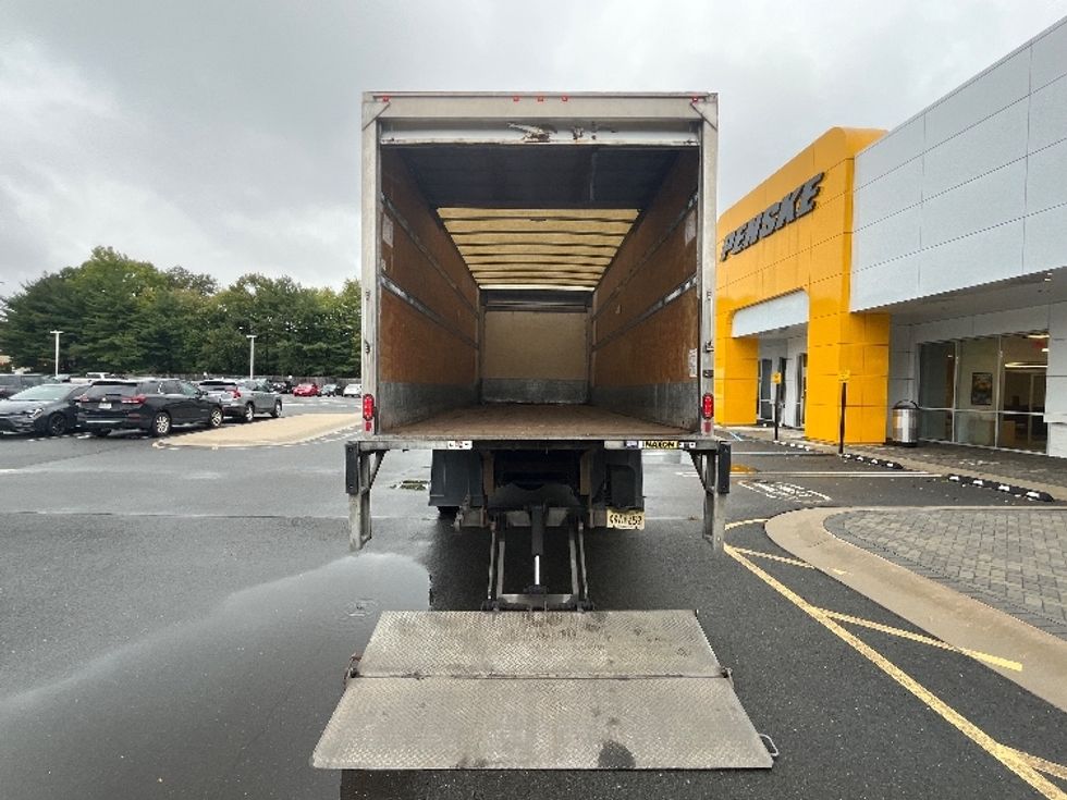 Medium Duty Box Truck-Light and Medium Duty Trucks-Hino-2020-268-Dayton-NJ-260,105\n\t\tmiles-$ 46,250 - Image 9