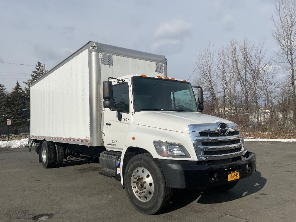 Medium Duty Box Truck-Light and Medium Duty Trucks-Hino-2020-268-Elmsford-NY-18,464\n\t\tmiles-$ 69,000 - Image 1