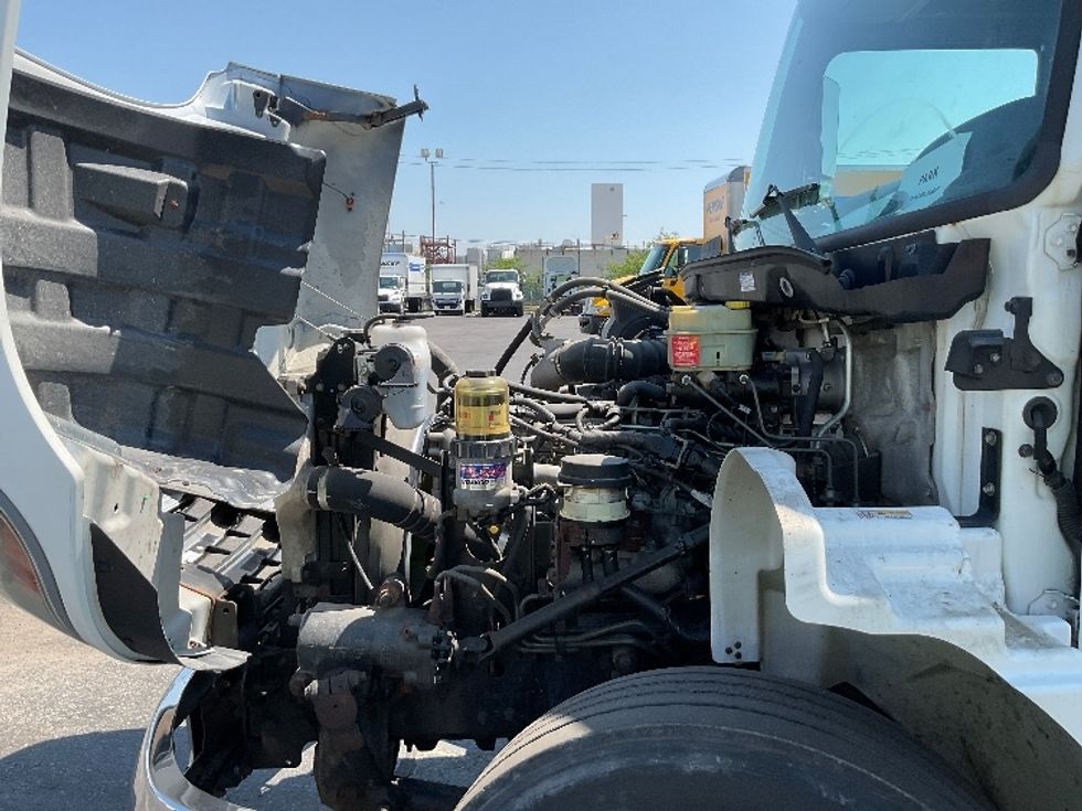 Medium Duty Box Truck-Light and Medium Duty Trucks-Hino-2020-268-Etobicoke-ON-187,740\n\t\tkm-$ 69,500 - Image 24