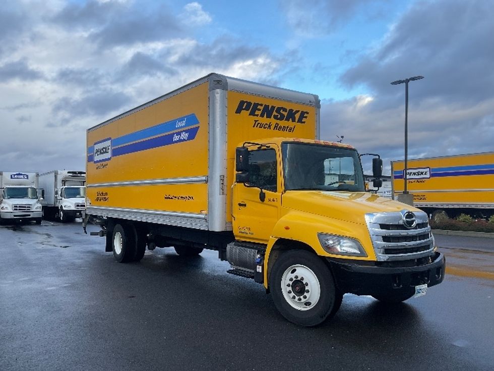 Medium Duty Box Truck-Light and Medium Duty Trucks-Hino-2020-268-Everett-WA-113,923\n\t\tmiles-$ 63,500 - Image 1