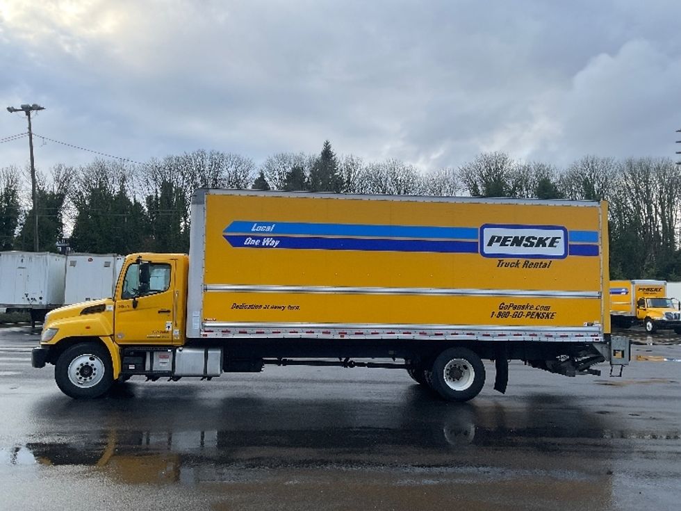 Medium Duty Box Truck-Light and Medium Duty Trucks-Hino-2020-268-Everett-WA-113,923\n\t\tmiles-$ 63,500 - Image 4