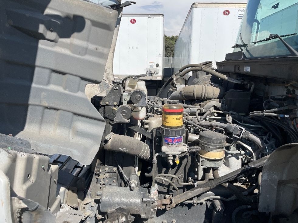 Medium Duty Box Truck-Light and Medium Duty Trucks-Hino-2020-268-Fontana-CA-131,257\n\t\tmiles-$ 63,250 - Image 23