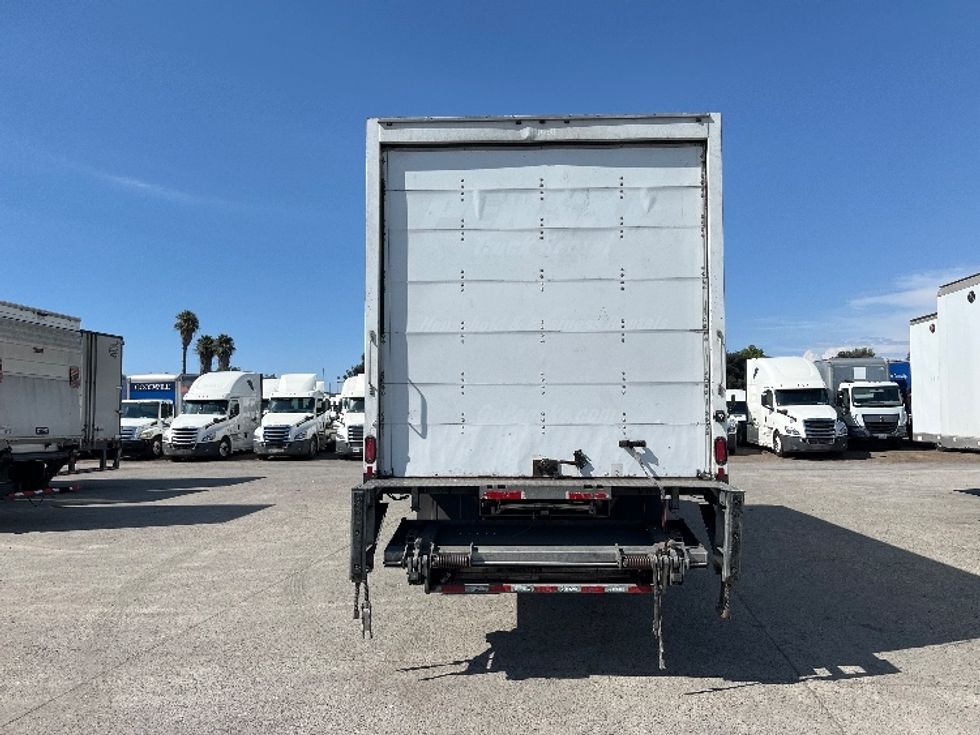Medium Duty Box Truck-Light and Medium Duty Trucks-Hino-2020-268-Fontana-CA-131,257\n\t\tmiles-$ 63,250 - Image 7