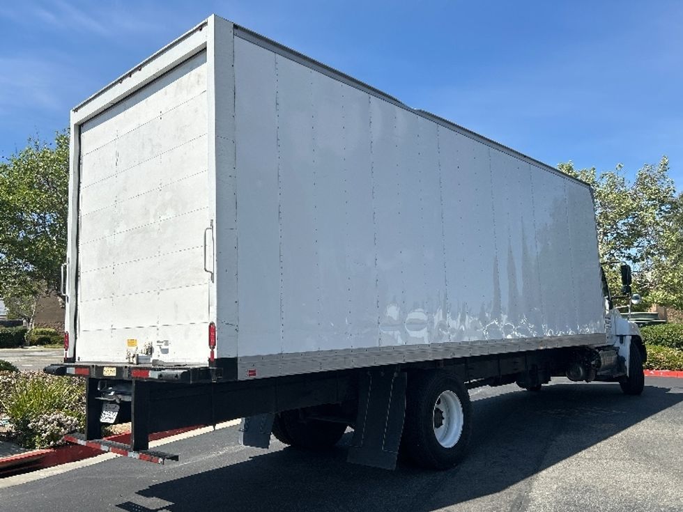 Medium Duty Box Truck-Light and Medium Duty Trucks-Hino-2020-268-Fontana-CA-185,105\n\t\tmiles-$ 47,500 - Image 13