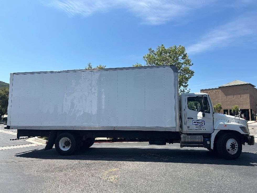 Medium Duty Box Truck-Light and Medium Duty Trucks-Hino-2020-268-Fontana-CA-185,105\n\t\tmiles-$ 47,500 - Image 15