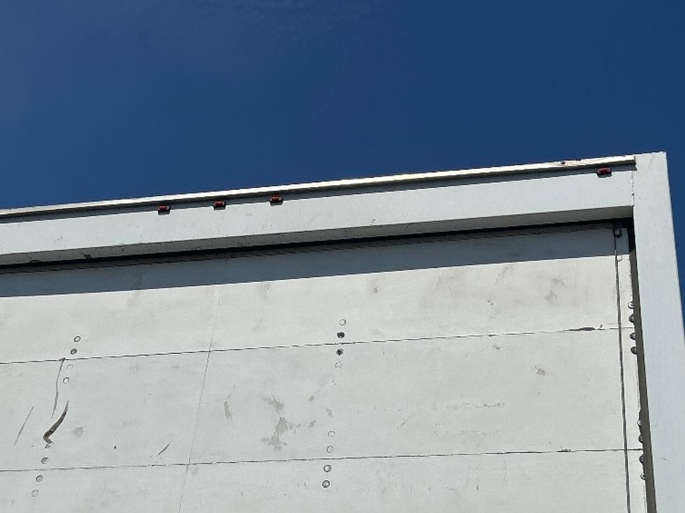 Medium Duty Box Truck-Light and Medium Duty Trucks-Hino-2020-268-Fontana-CA-185,105\n\t\tmiles-$ 47,500 - Image 26