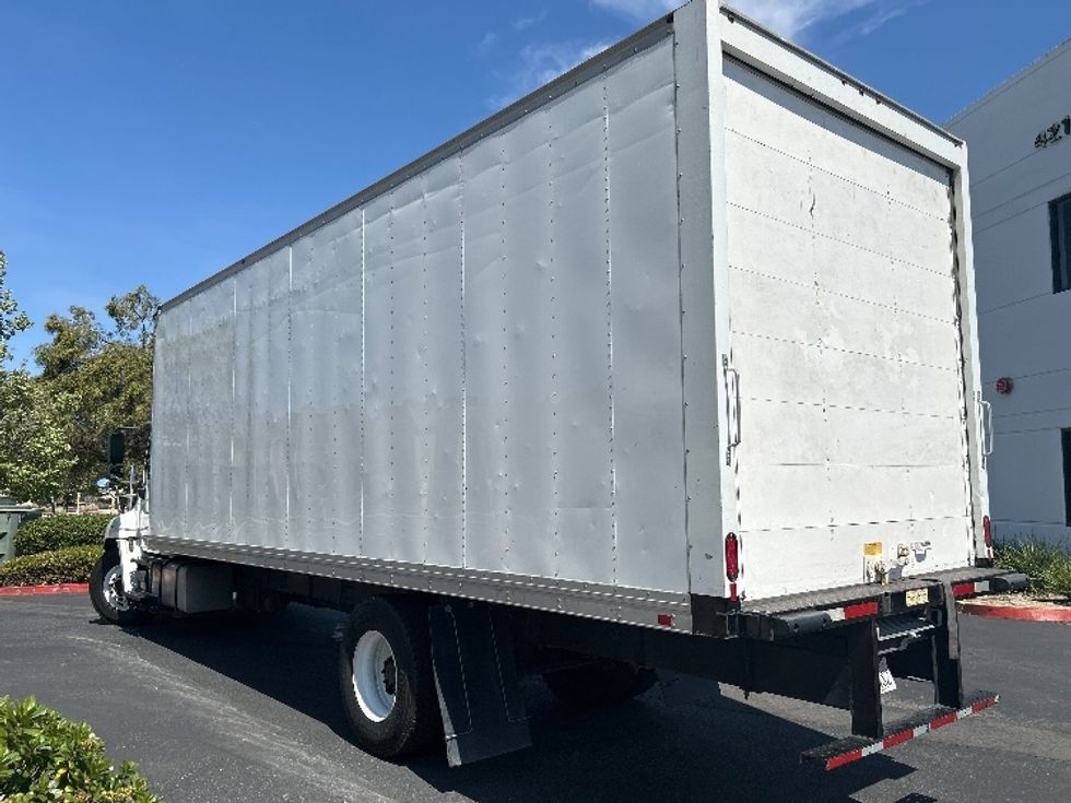 Medium Duty Box Truck-Light and Medium Duty Trucks-Hino-2020-268-Fontana-CA-185,105\n\t\tmiles-$ 47,500 - Image 6