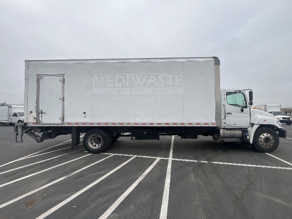 Medium Duty Box Truck-Light and Medium Duty Trucks-Hino-2020-268-Fontana-CA-218,071\n\t\tmiles-$ 49,750 - Image 15
