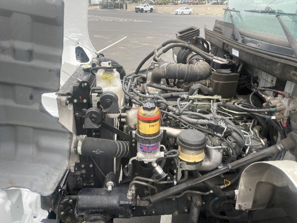 Medium Duty Box Truck-Light and Medium Duty Trucks-Hino-2020-268-Fontana-CA-218,071\n\t\tmiles-$ 49,750 - Image 24