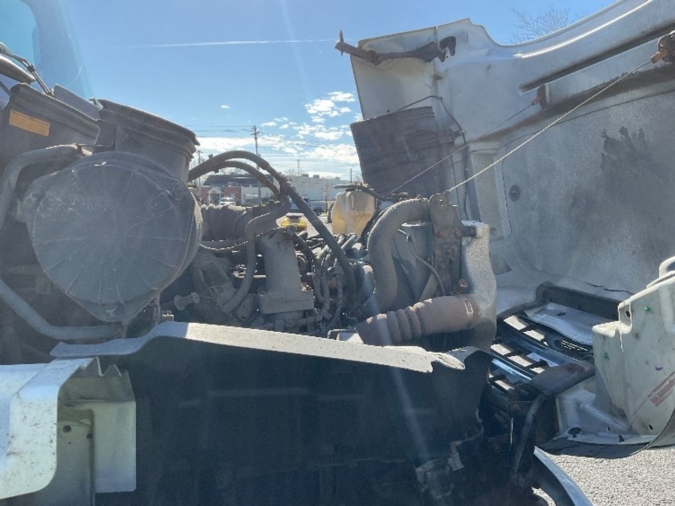 Medium Duty Box Truck-Light and Medium Duty Trucks-Hino-2020-268-Fredonia-NY-150,120\n\t\tmiles-$ 52,000 - Image 23