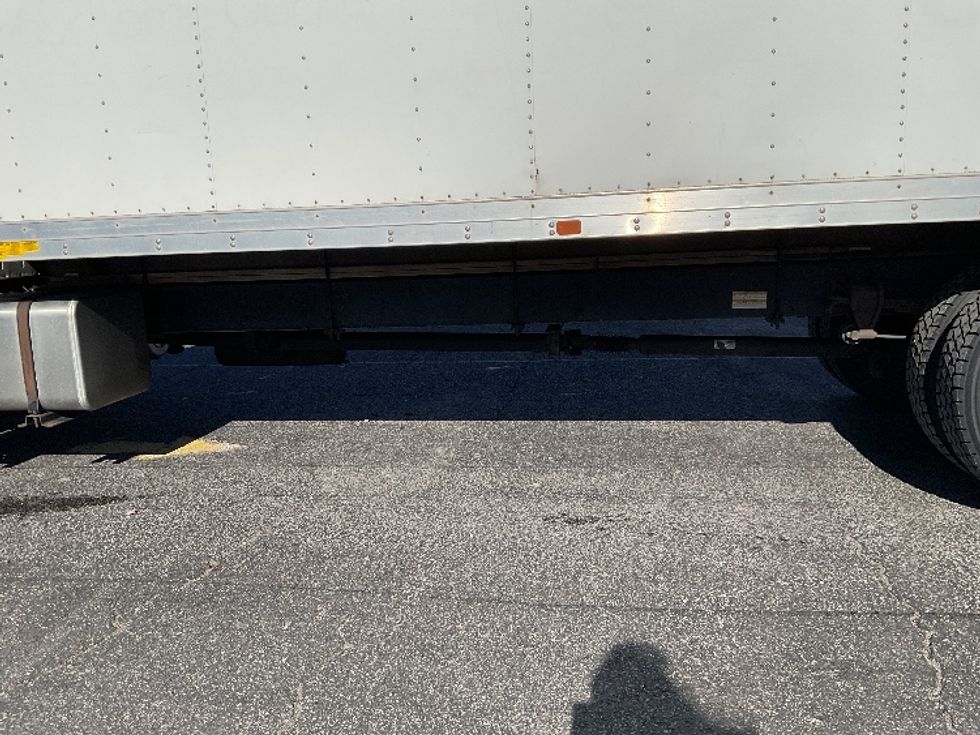 Medium Duty Box Truck-Light and Medium Duty Trucks-Hino-2020-268-Fredonia-NY-150,120\n\t\tmiles-$ 52,000 - Image 5