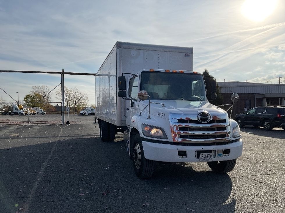 Medium Duty Box Truck-Light and Medium Duty Trucks-Hino-2020-268-Fredonia-NY-159,520\n\t\tmiles-$ 53,500 - Image 1