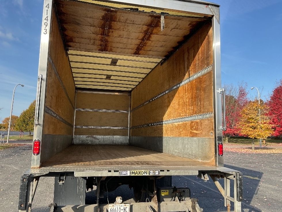 Medium Duty Box Truck-Light and Medium Duty Trucks-Hino-2020-268-Fredonia-NY-159,520\n\t\tmiles-$ 53,500 - Image 12