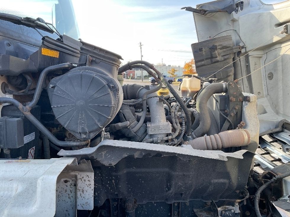 Medium Duty Box Truck-Light and Medium Duty Trucks-Hino-2020-268-Fredonia-NY-159,520\n\t\tmiles-$ 53,500 - Image 22