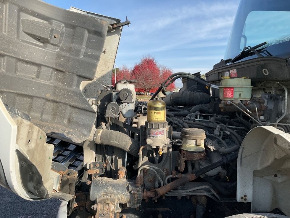 Medium Duty Box Truck-Light and Medium Duty Trucks-Hino-2020-268-Fredonia-NY-159,520\n\t\tmiles-$ 53,500 - Image 23