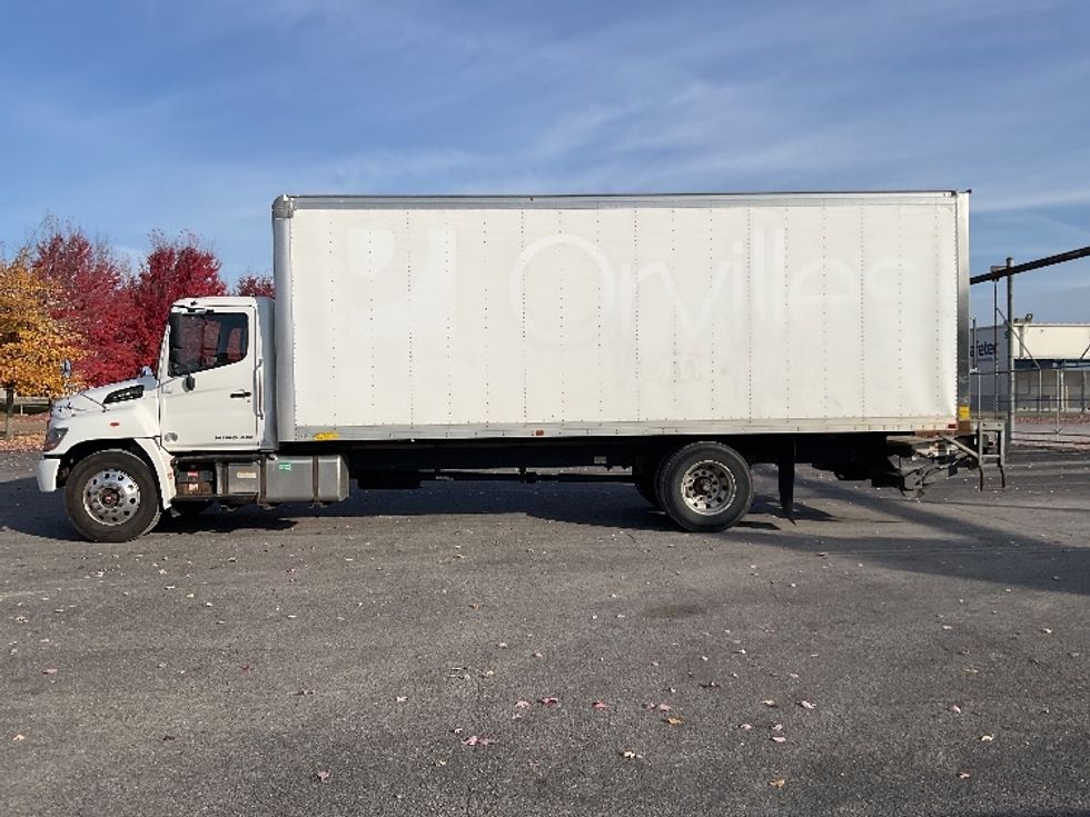 Medium Duty Box Truck-Light and Medium Duty Trucks-Hino-2020-268-Fredonia-NY-159,520\n\t\tmiles-$ 53,500 - Image 4