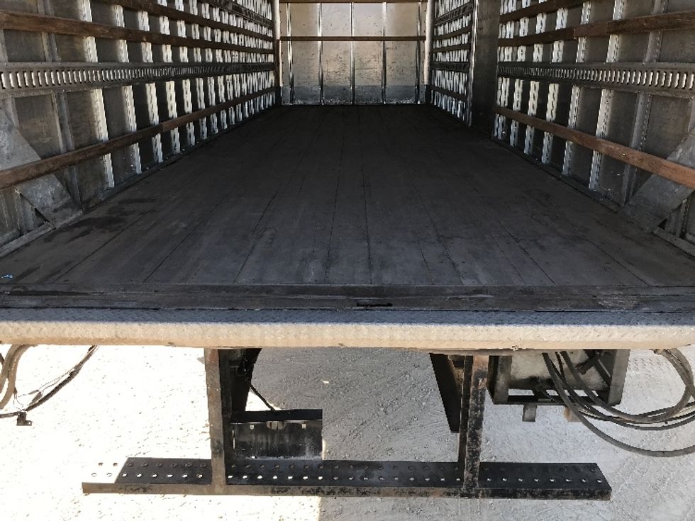 Medium Duty Box Truck-Light and Medium Duty Trucks-Hino-2020-268-Grand Junction-CO-107,894\n\t\tmiles-$ 73,000 - Image 10