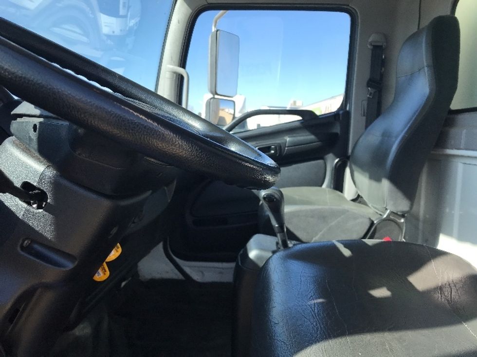 Medium Duty Box Truck-Light and Medium Duty Trucks-Hino-2020-268-Grand Junction-CO-107,894\n\t\tmiles-$ 73,000 - Image 16