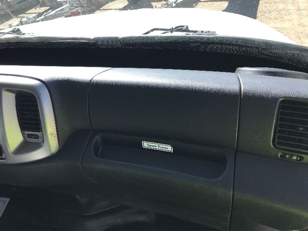 Medium Duty Box Truck-Light and Medium Duty Trucks-Hino-2020-268-Grand Junction-CO-107,894\n\t\tmiles-$ 73,000 - Image 21