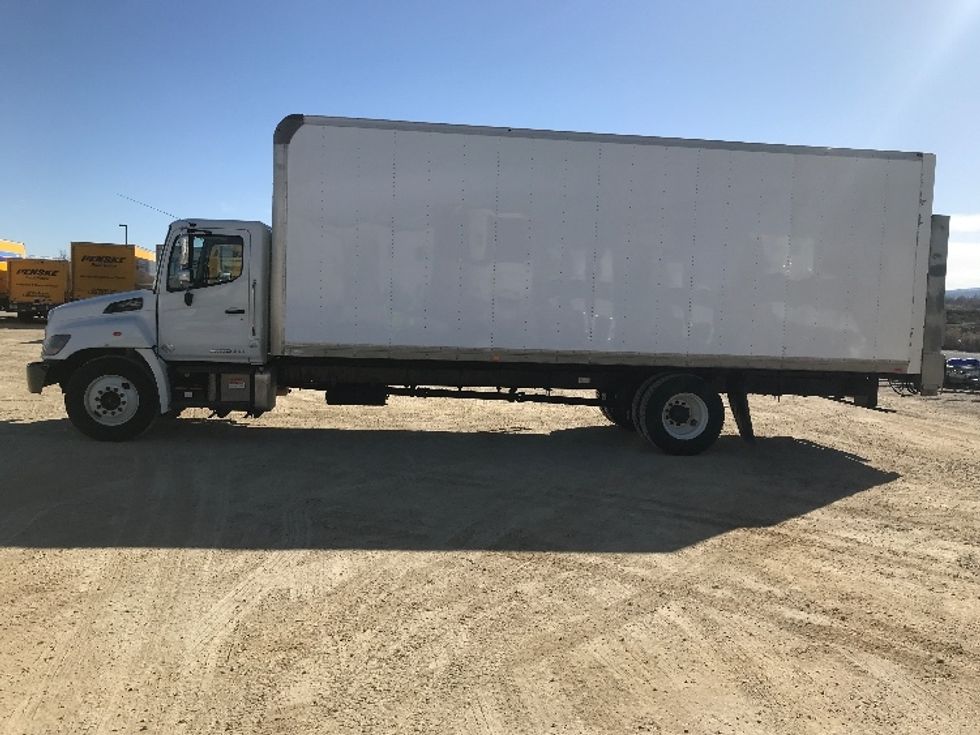 Medium Duty Box Truck-Light and Medium Duty Trucks-Hino-2020-268-Grand Junction-CO-107,894\n\t\tmiles-$ 73,000 - Image 4