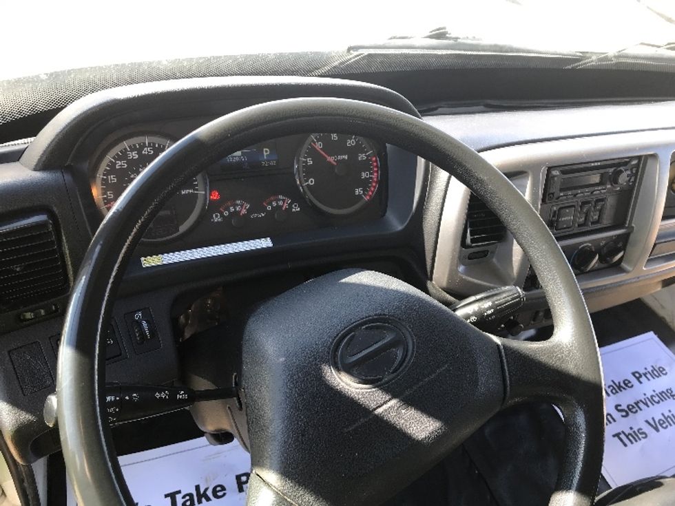 Medium Duty Box Truck-Light and Medium Duty Trucks-Hino-2020-268-Grand Junction-CO-108,652\n\t\tmiles-$ 70,000 - Image 18