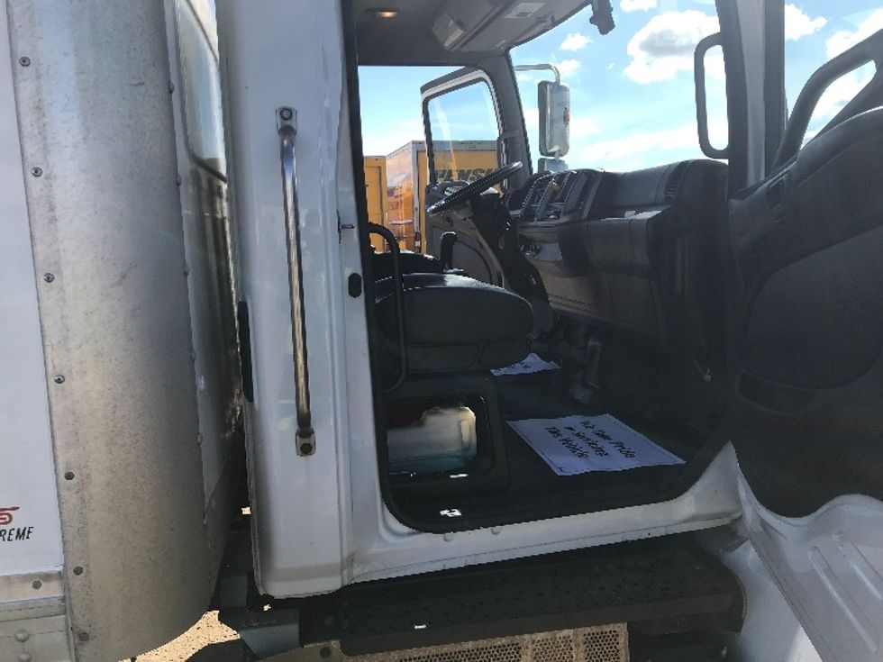 Medium Duty Box Truck-Light and Medium Duty Trucks-Hino-2020-268-Grand Junction-CO-108,652\n\t\tmiles-$ 70,000 - Image 20