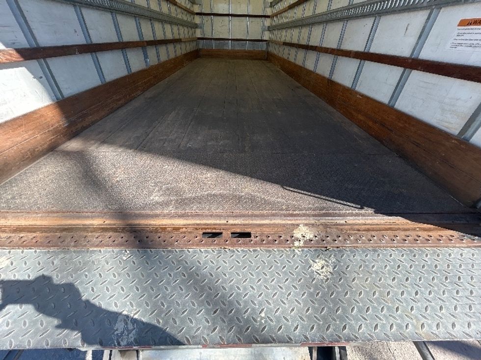 Medium Duty Box Truck-Light and Medium Duty Trucks-Hino-2020-268-Houston-TX-178,889\n\t\tmiles-$ 48,250 - Image 10