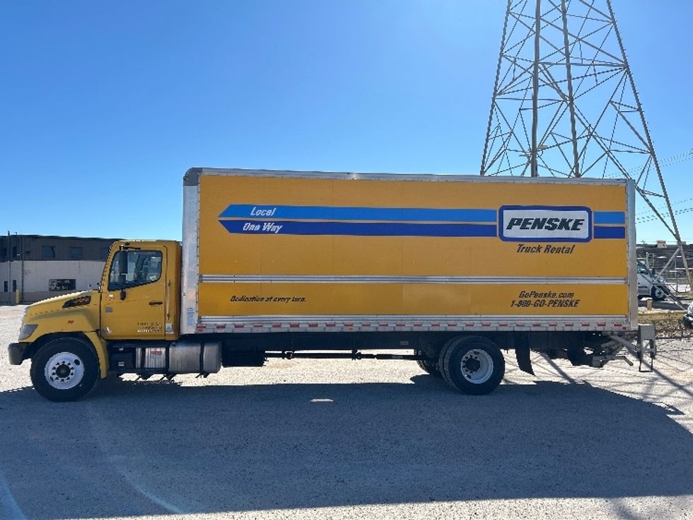 Medium Duty Box Truck-Light and Medium Duty Trucks-Hino-2020-268-Houston-TX-178,889\n\t\tmiles-$ 48,250 - Image 4