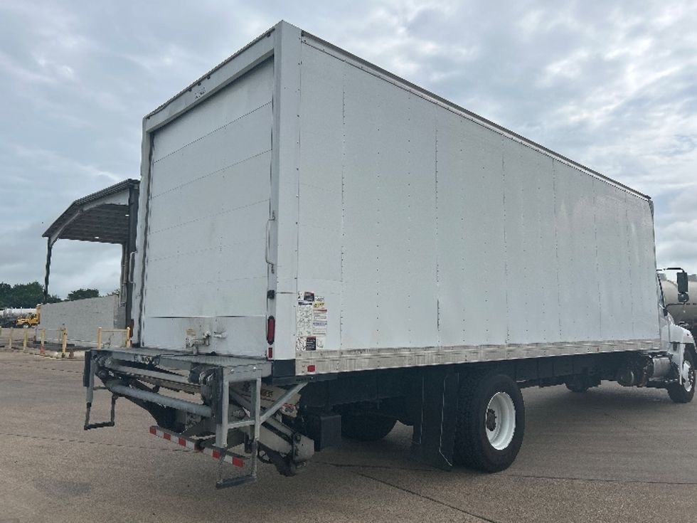Medium Duty Box Truck-Light and Medium Duty Trucks-Hino-2020-268-Houston-TX-21,007\n\t\tmiles-$ 74,750 - Image 13