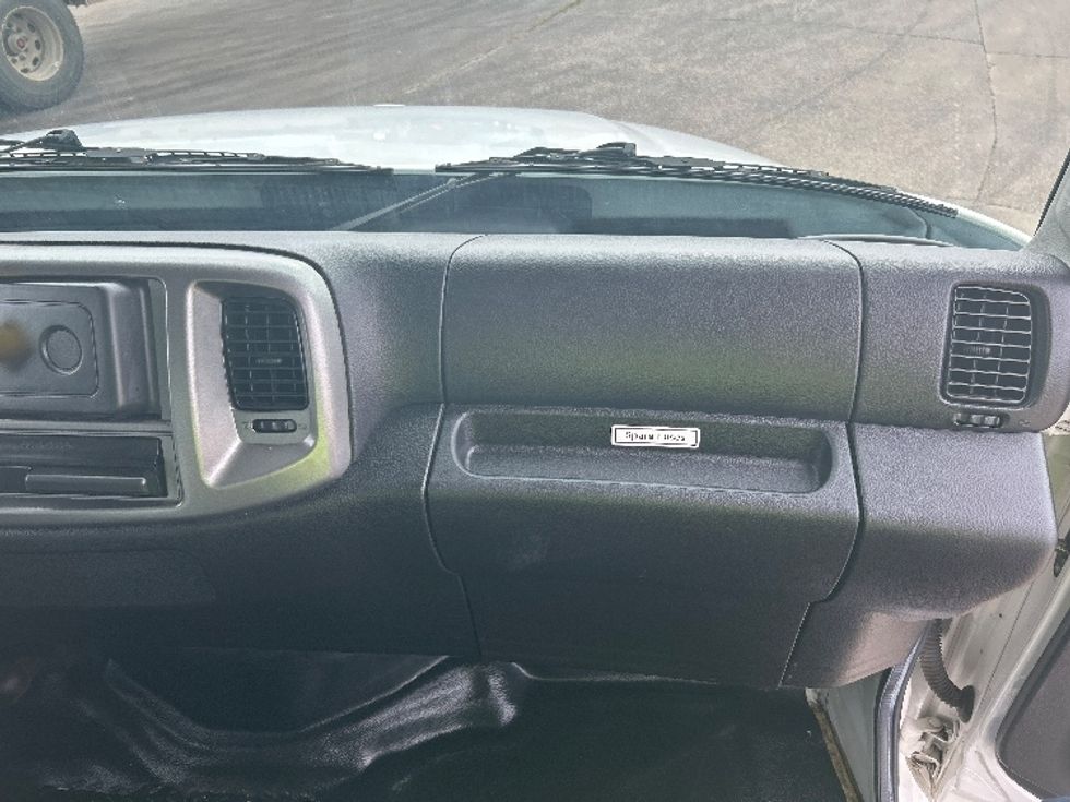 Medium Duty Box Truck-Light and Medium Duty Trucks-Hino-2020-268-Houston-TX-21,007\n\t\tmiles-$ 74,750 - Image 21