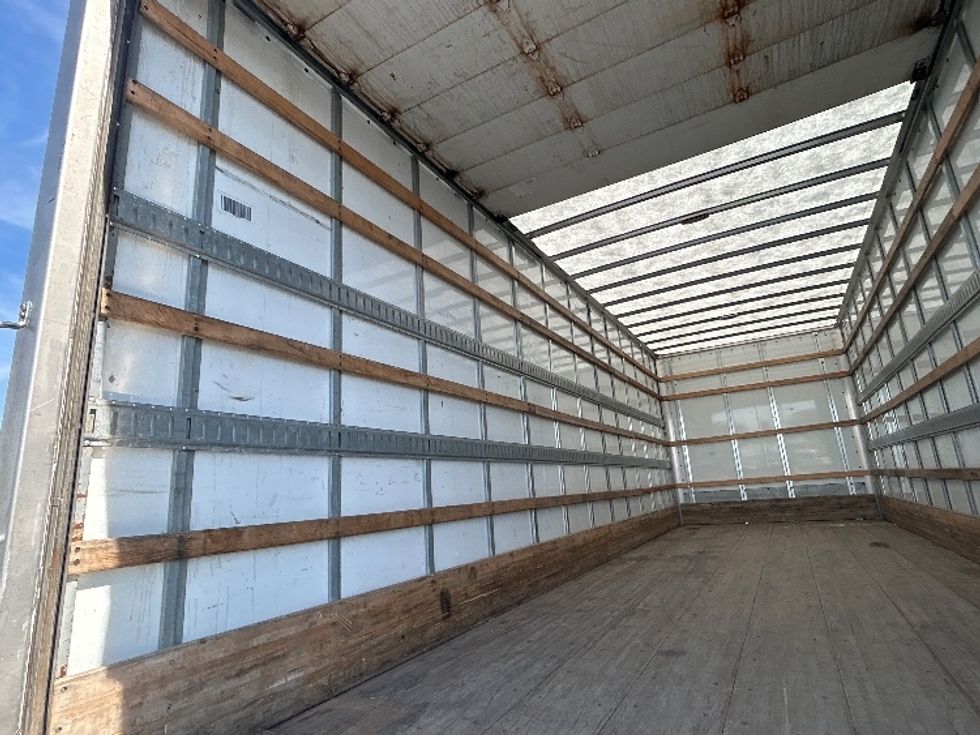 Medium Duty Box Truck-Light and Medium Duty Trucks-Hino-2020-268-Indianapolis-IN-201,629\n\t\tmiles-$ 47,500 - Image 11