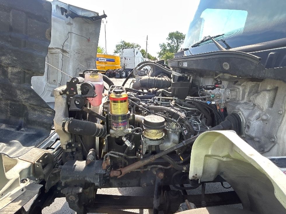 Medium Duty Box Truck-Light and Medium Duty Trucks-Hino-2020-268-Indianapolis-IN-201,629\n\t\tmiles-$ 47,500 - Image 24