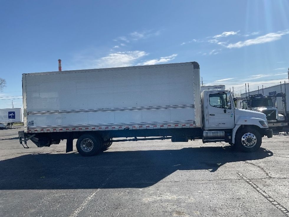 Medium Duty Box Truck-Light and Medium Duty Trucks-Hino-2020-268-Kansas City-MO-207,128\n\t\tmiles-$ 50,000 - Image 15