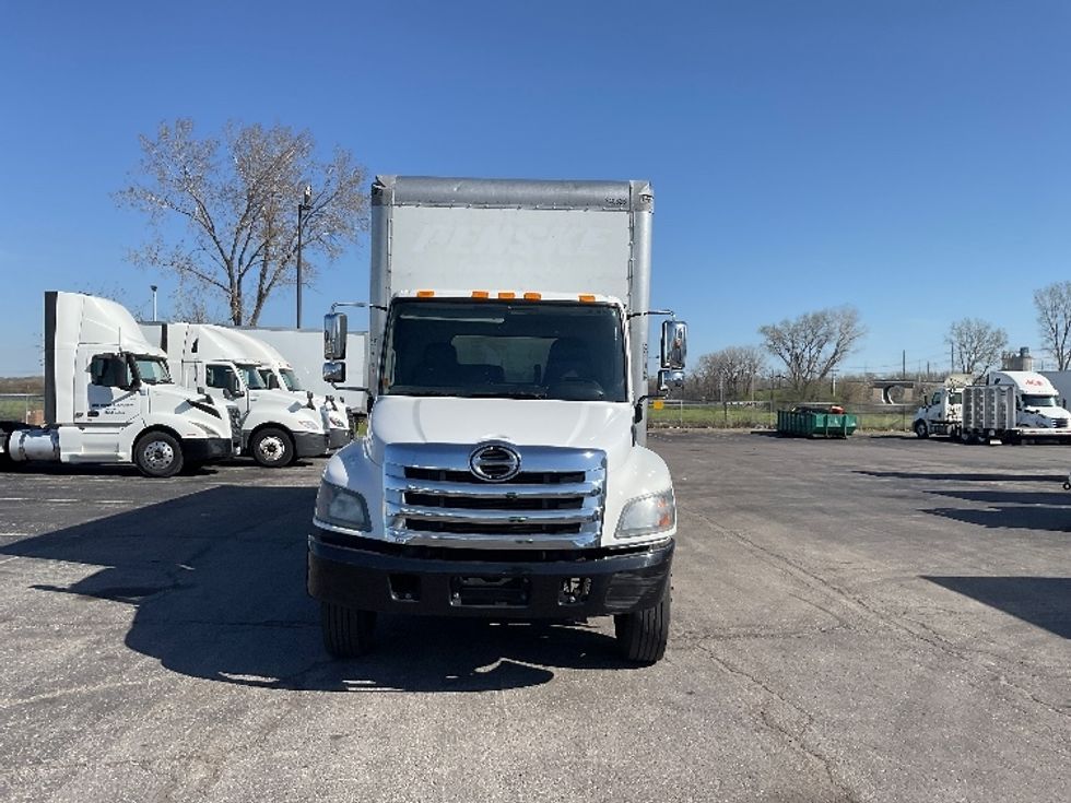 Medium Duty Box Truck-Light and Medium Duty Trucks-Hino-2020-268-Kansas City-MO-207,128\n\t\tmiles-$ 50,000 - Image 2