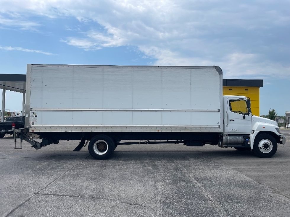 Medium Duty Box Truck-Light and Medium Duty Trucks-Hino-2020-268-Kansas City-MO-283,249\n\t\tmiles-$ 38,750 - Image 14