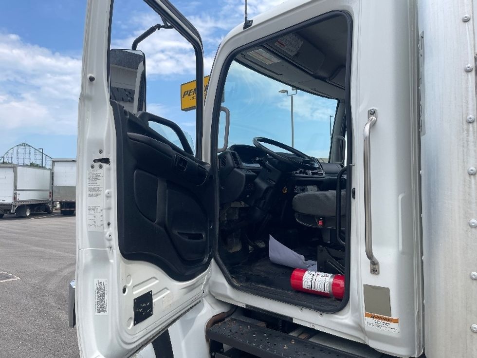 Medium Duty Box Truck-Light and Medium Duty Trucks-Hino-2020-268-Kansas City-MO-283,249\n\t\tmiles-$ 38,750 - Image 15