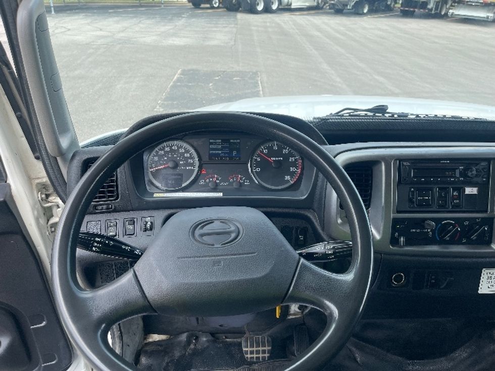 Medium Duty Box Truck-Light and Medium Duty Trucks-Hino-2020-268-Kansas City-MO-283,249\n\t\tmiles-$ 38,750 - Image 16
