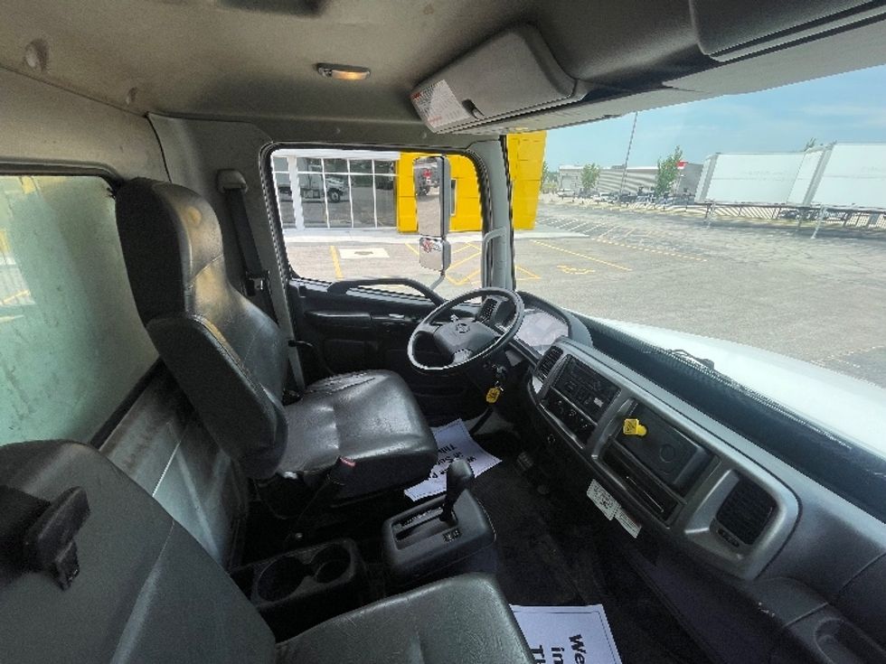 Medium Duty Box Truck-Light and Medium Duty Trucks-Hino-2020-268-Kansas City-MO-283,249\n\t\tmiles-$ 38,750 - Image 20