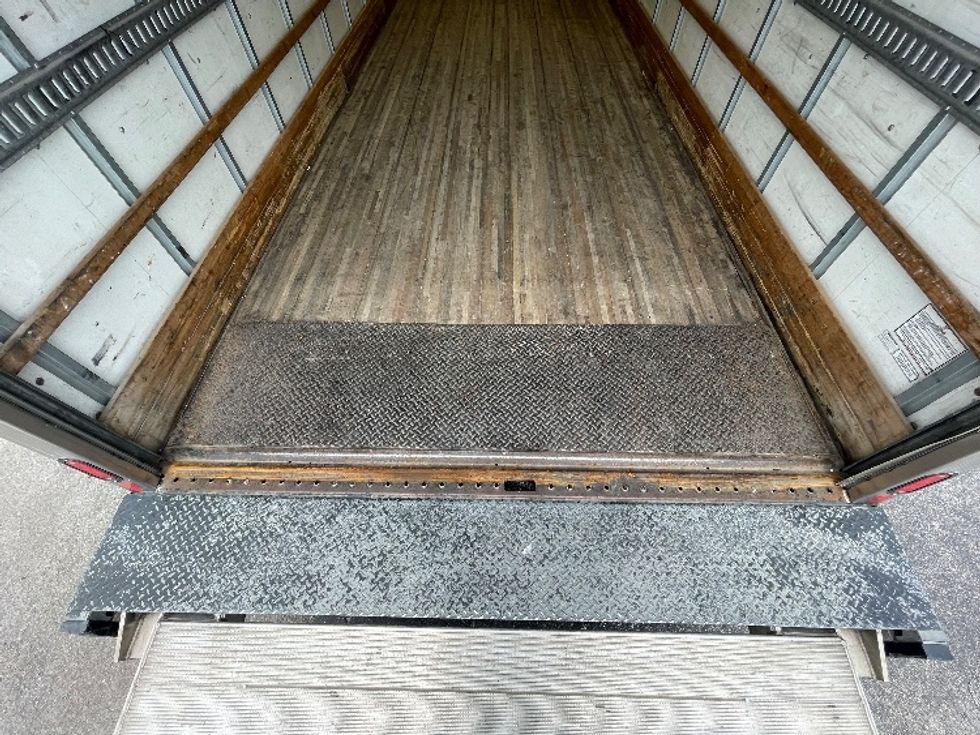 Medium Duty Box Truck-Light and Medium Duty Trucks-Hino-2020-268-Kansas City-MO-283,249\n\t\tmiles-$ 38,750 - Image 9