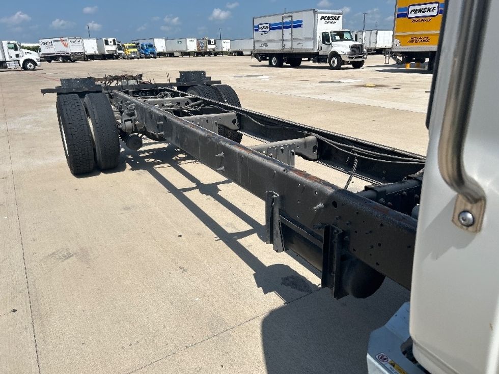 Medium Duty Box Truck-Light and Medium Duty Trucks-Hino-2020-268-Katy-TX-21,271\n\t\tmiles-$ 77,250 - Image 26
