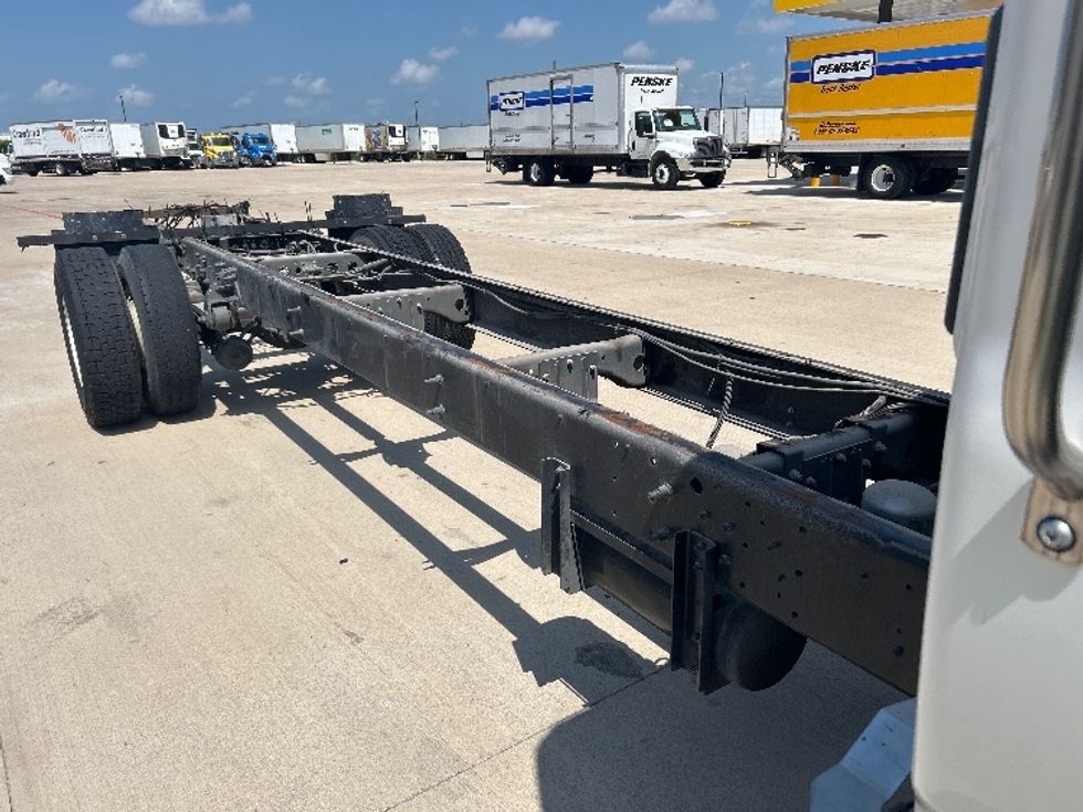 Medium Duty Box Truck-Light and Medium Duty Trucks-Hino-2020-268-Katy-TX-21,271\n\t\tmiles-$ 77,250 - Image 27
